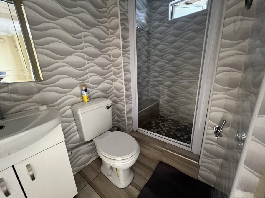 7 Bedroom Property for Sale in Selborne Eastern Cape